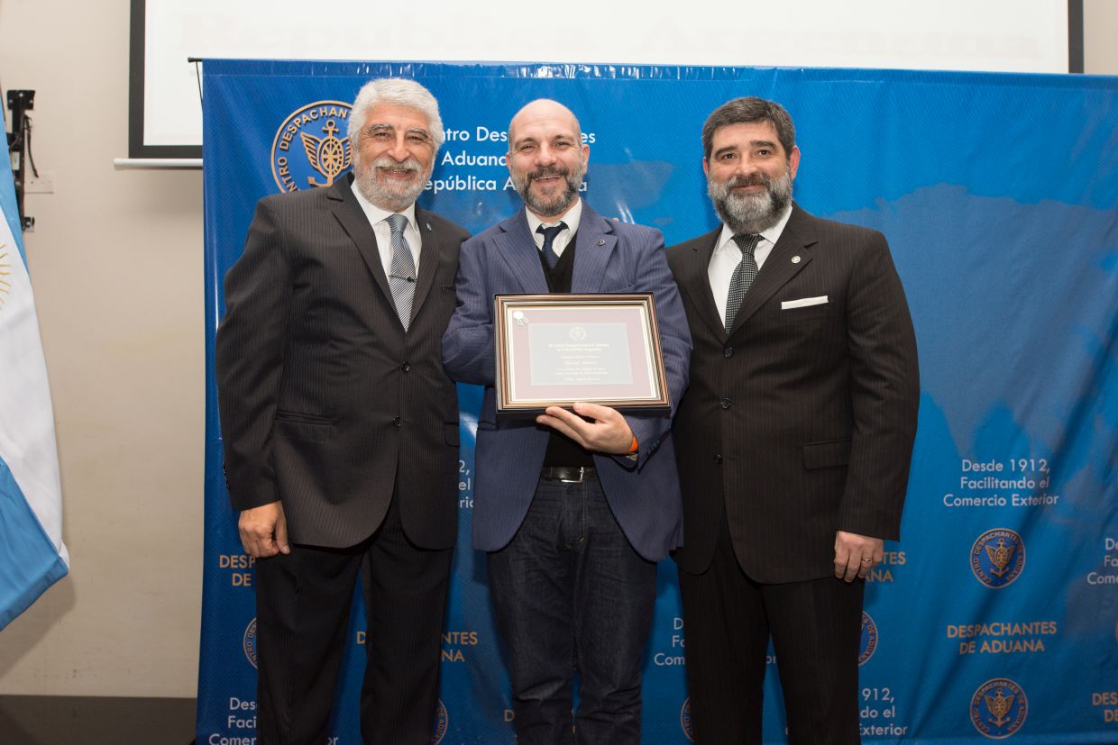 106° Aniversario - Distinción socios vitalicios