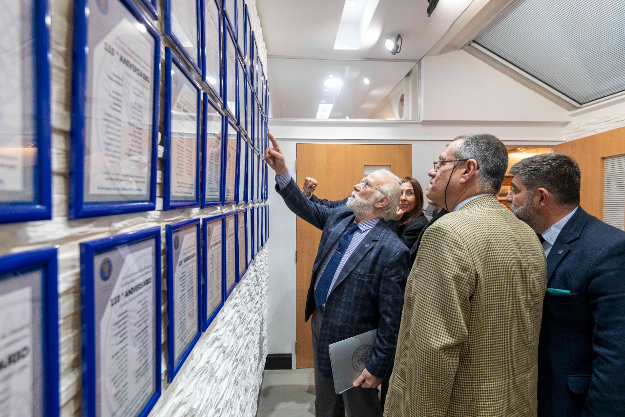 Inauguración de Placas de Comisión Directiva